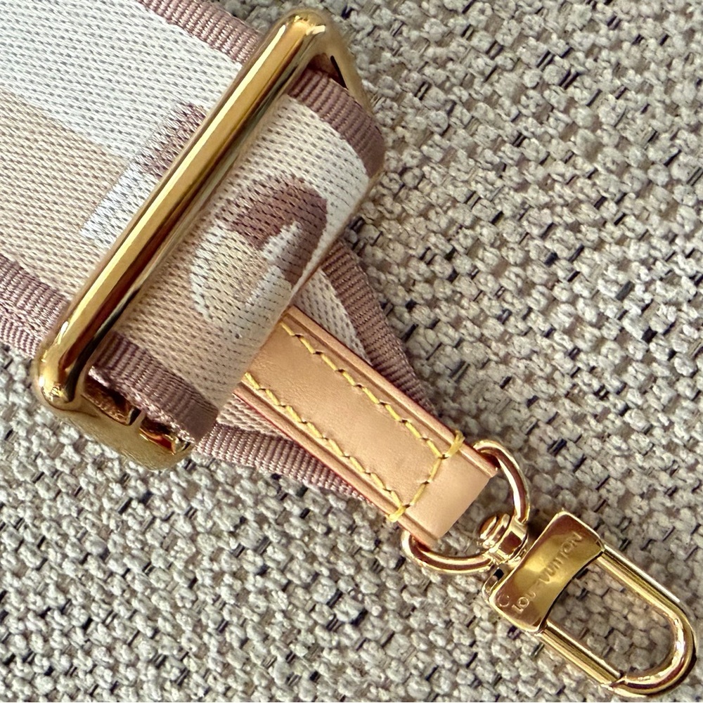 Louis Vuitton Bandouliere Strap for speedy 20. - Picture 7 of 11